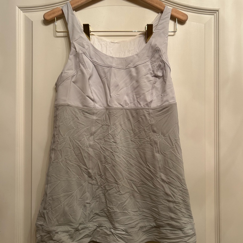 Lululemon Light Gray Workout Tank Top Size 8